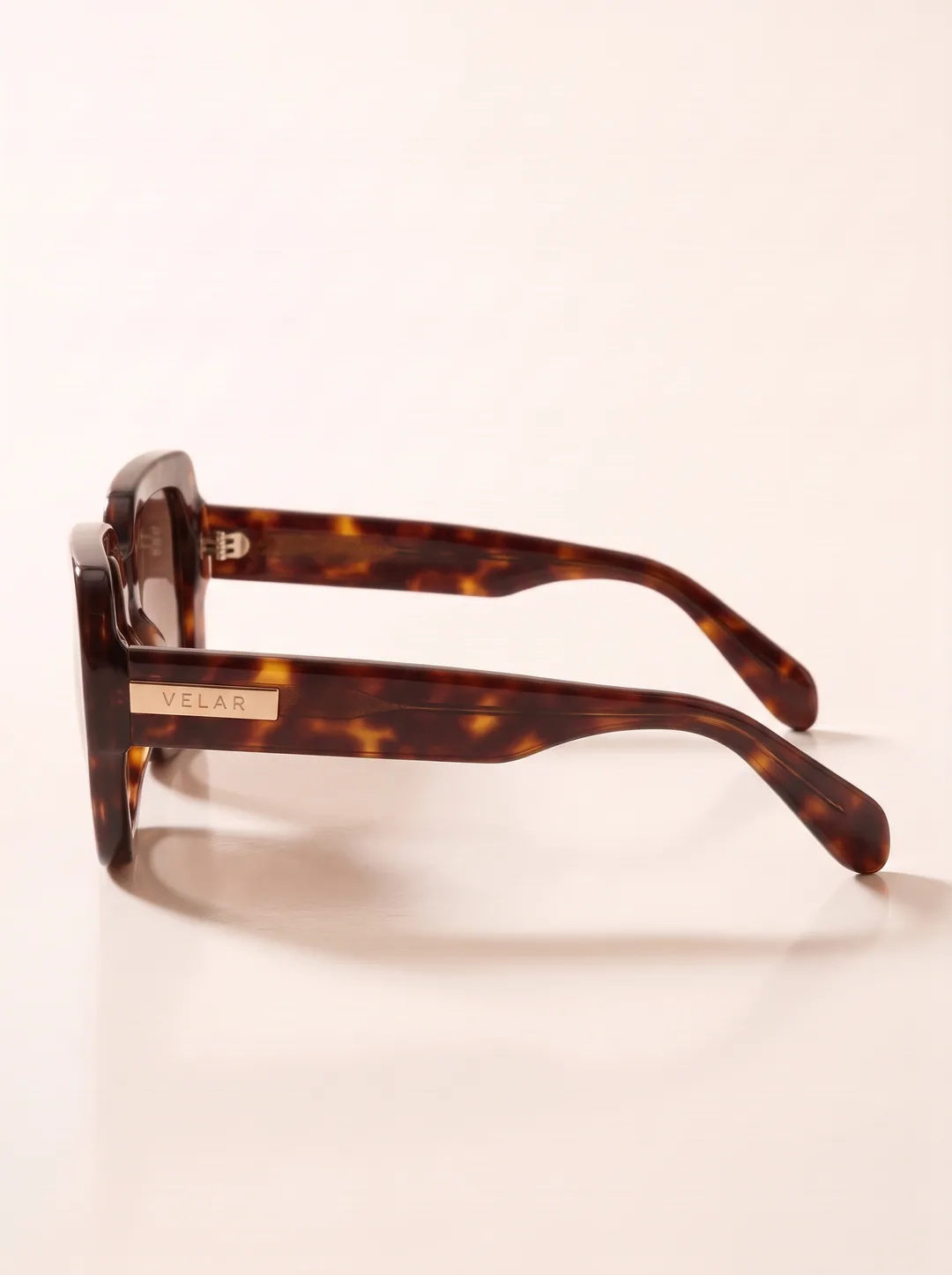 Ligne 01, right profile