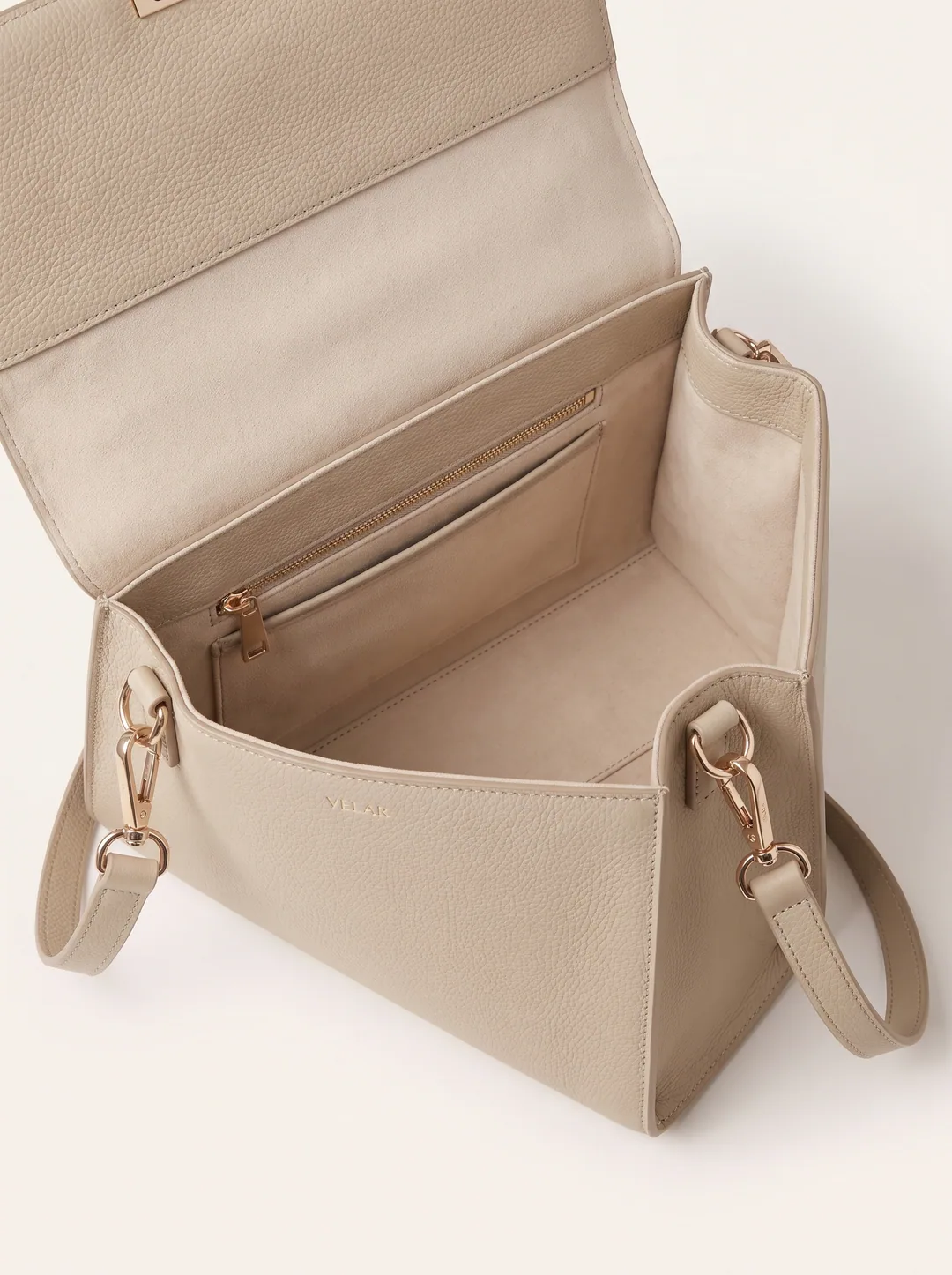 Séra interior, ivory microsuede lining